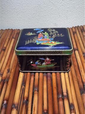 Vintage Daher England Oriental Scene Tin Box Blue Asian Decor Storage Container